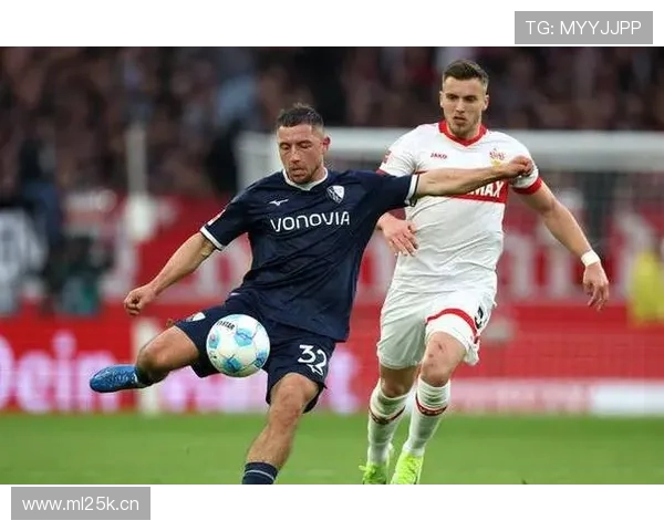 不莱梅半场领先斯图加特激战